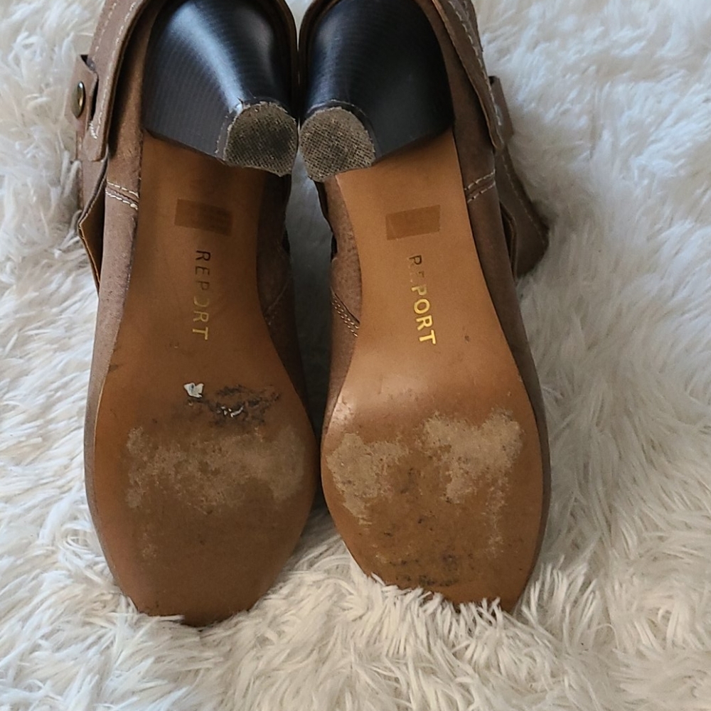 Layered looking Bootie - Picture 3 of 10